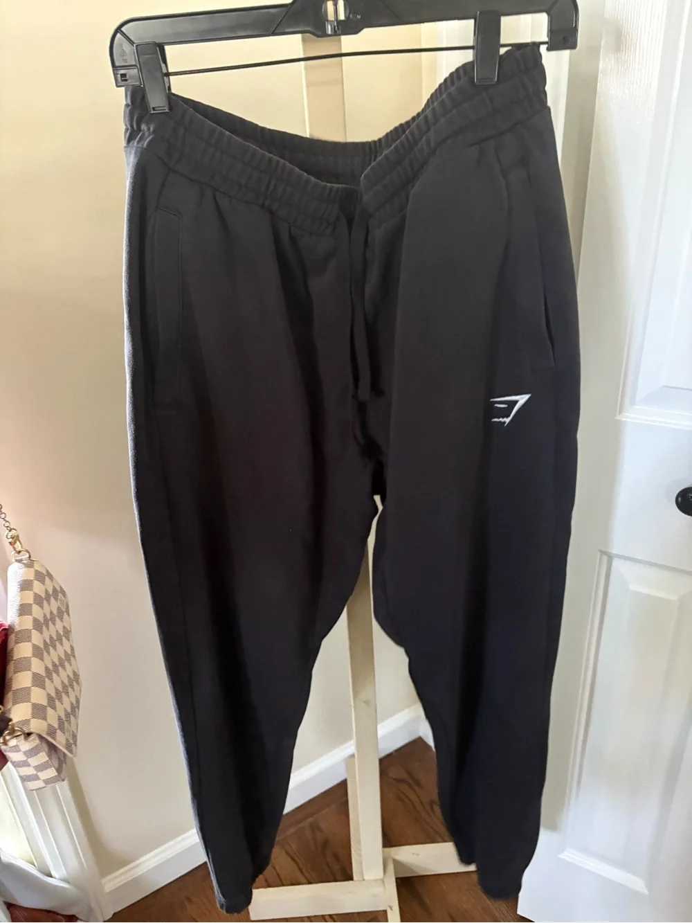 Gymshark CREST JOGGERS size xl